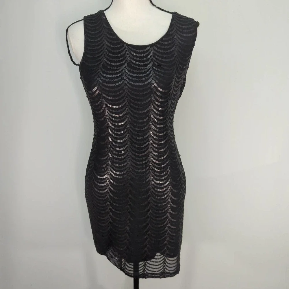 Esley Black Sequins Sleeveless Dress |‎ SMALL